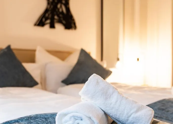 Salus Living - Loft-infrarotsauna-ruhiger Innenhof-innenstadt *